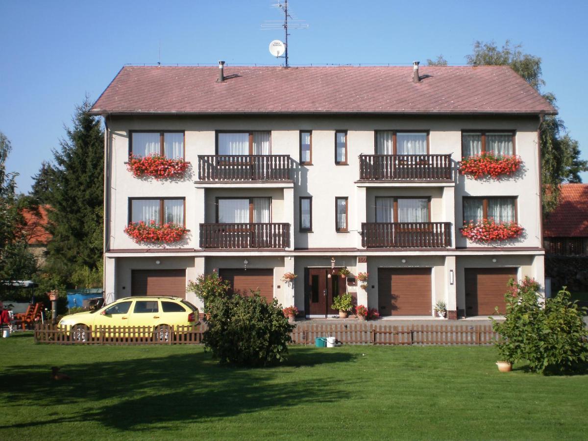 Apartman Orlik Nad Vltavou Dış mekan fotoğraf
